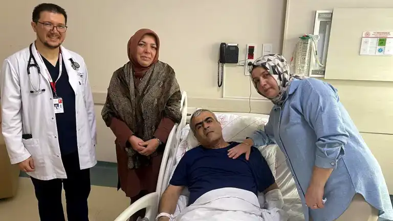 Bir Saatlik Kalp Masajıyla Hayata Döndü